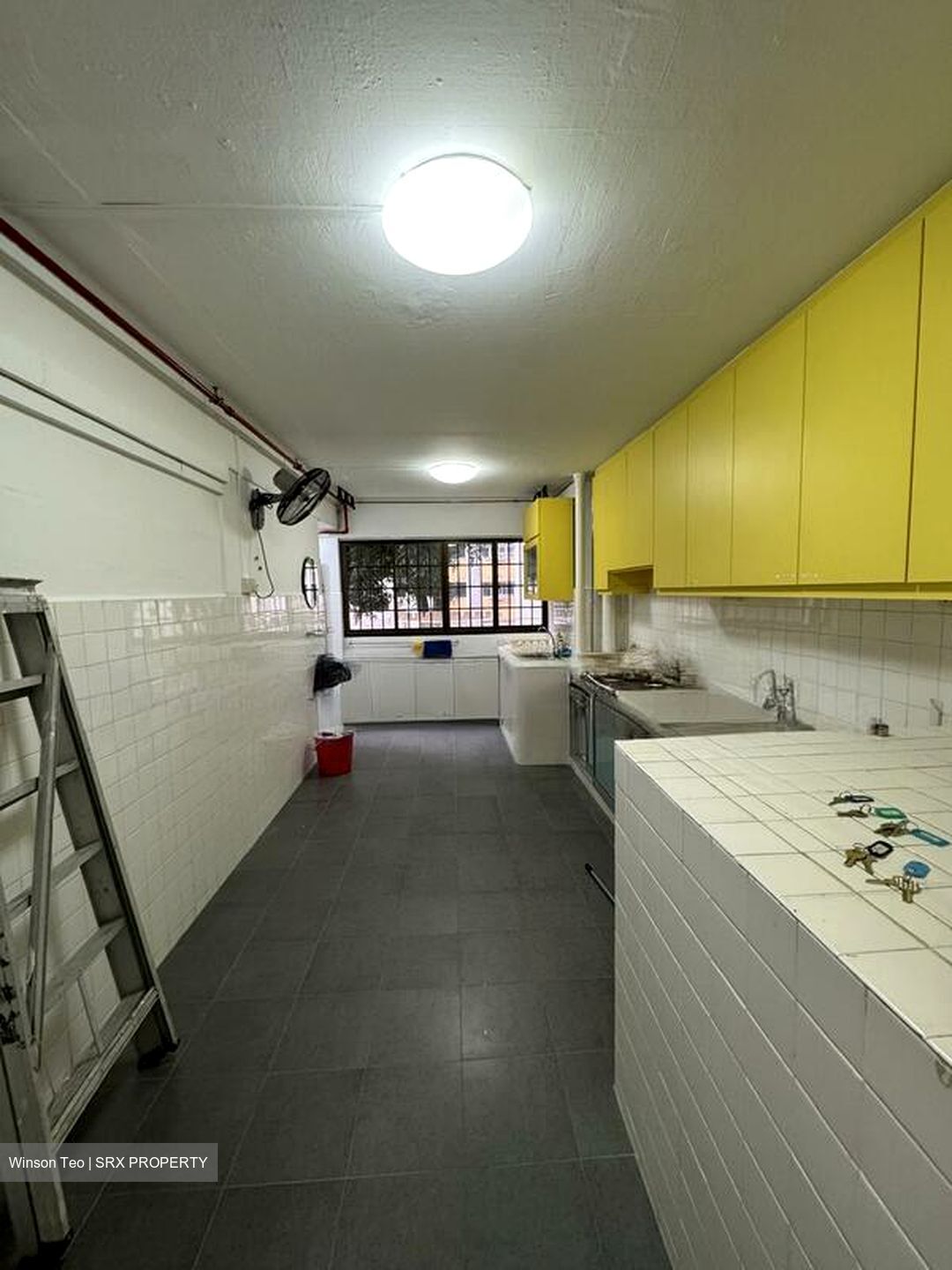 Ang Mo Kio Avenue 10 (D20), Shop House #575885371